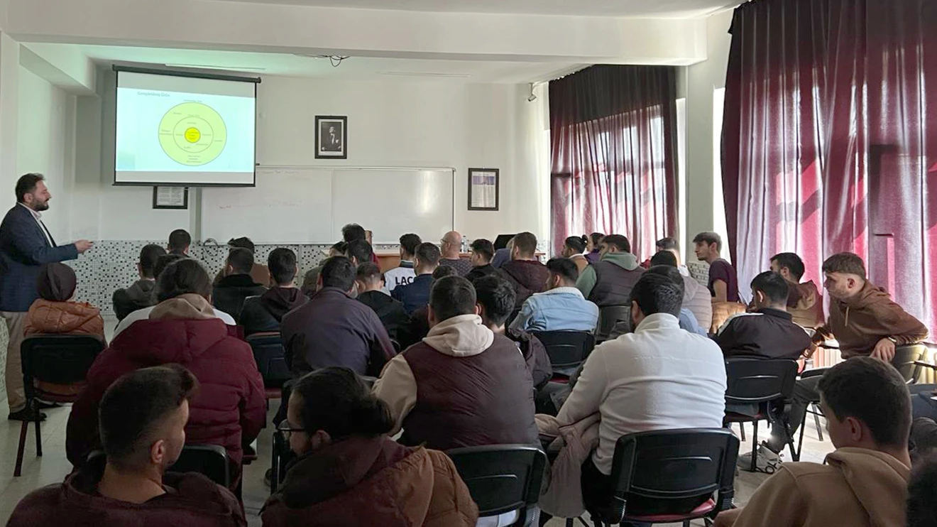 Ilgın MYO’da “İnovasyon ve Girişimcilik” konferansı düzenlendi